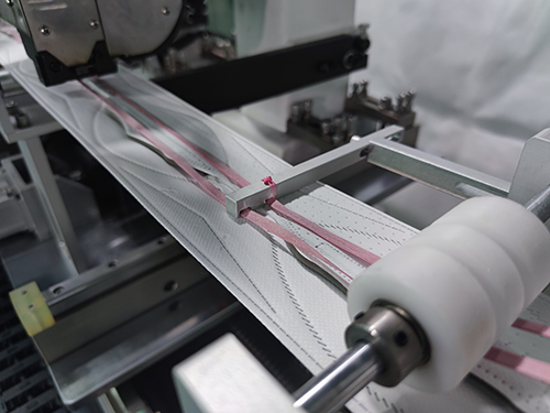 1657608242614925.jpg 口罩機細(xì)節(jié)圖.jpg